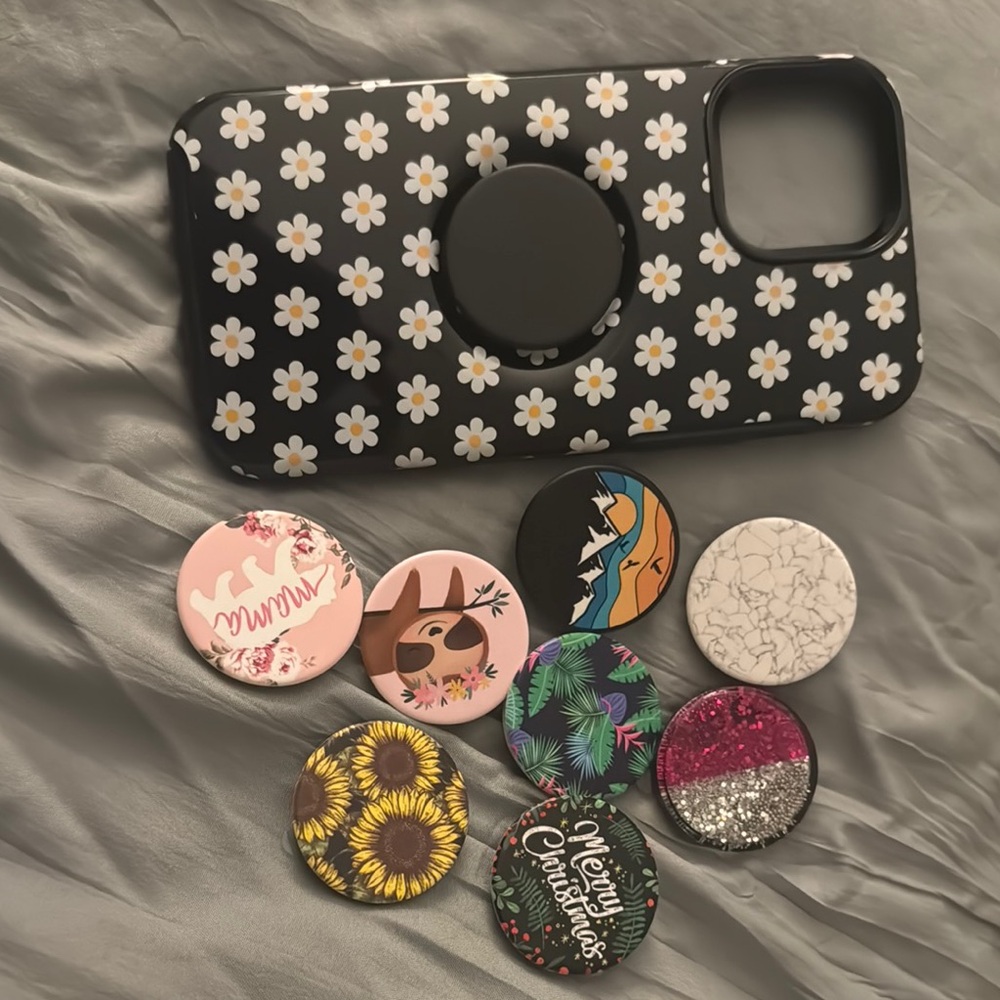 PopSocket Black and White Floral Phone Case for iPhone